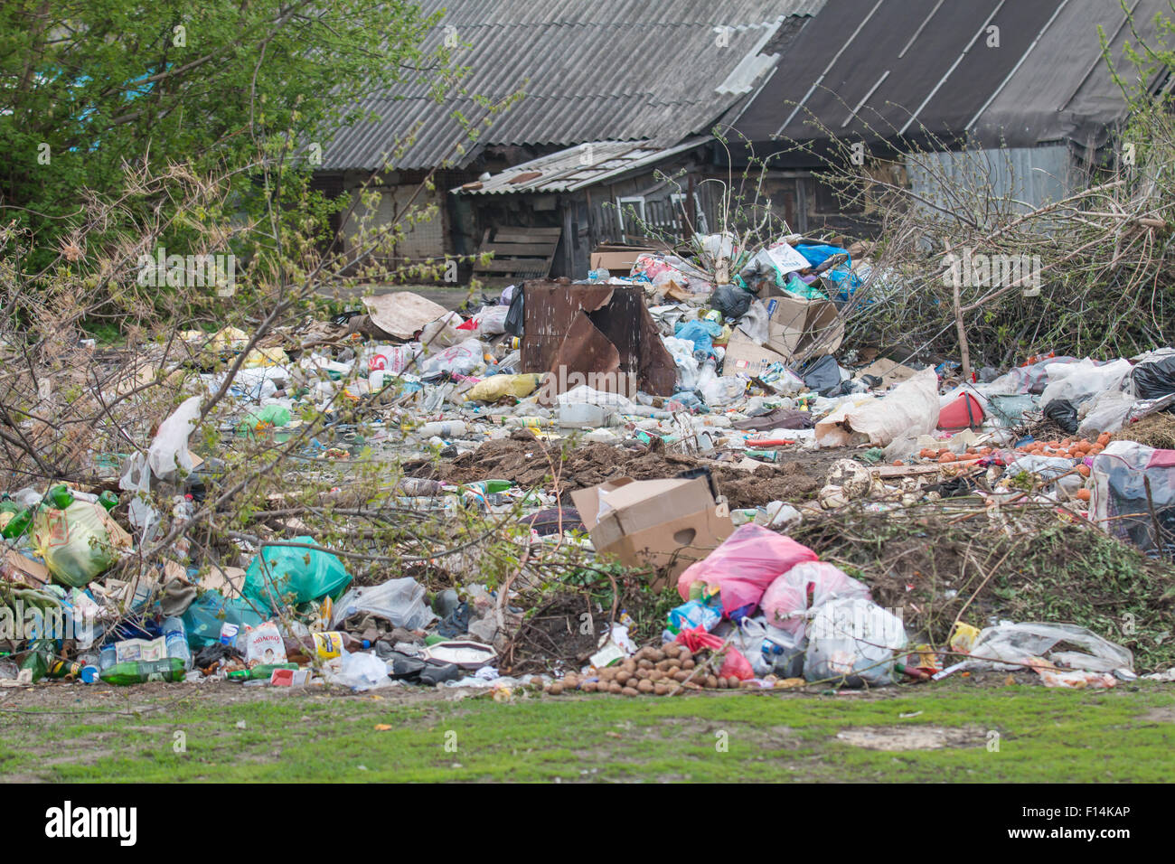 Domestic garbage hi-res stock photography and images - Alamy