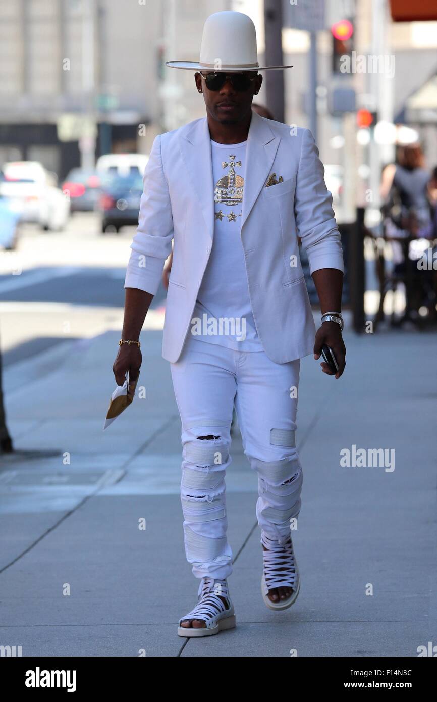 Hell Rell out and about wearing Pharrell Williams style clothing including  his distinctive hat Featuring: Hell Rell, Durrell Mohammad Where: Los  Angeles, California, United States When: 25 Jun 2015 Stock Photo - Alamy