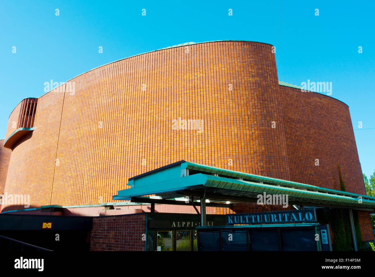kulttuuritalo-house-of-culture-1958-designed-by-alvar-aalto