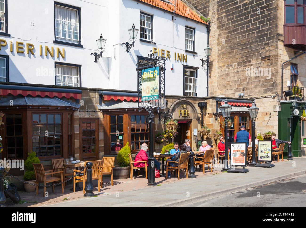 Pier Inn Whitby Stock Photo Alamy