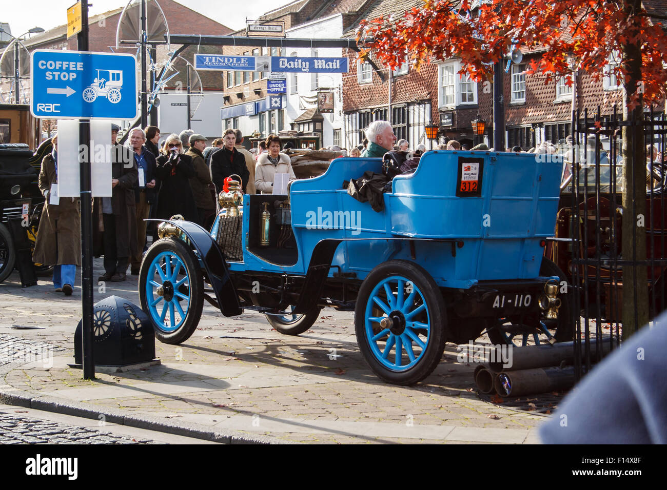Blue vintage vehicle stopped for a coffee break in Crawley during the London to Brighton Veteran Car Run Stock Photo