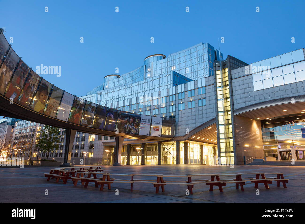 European Parliament office buildings at the Espace Leopold (Leopold Square) illuminated at night. Brussels, Belgium Stock Photo
