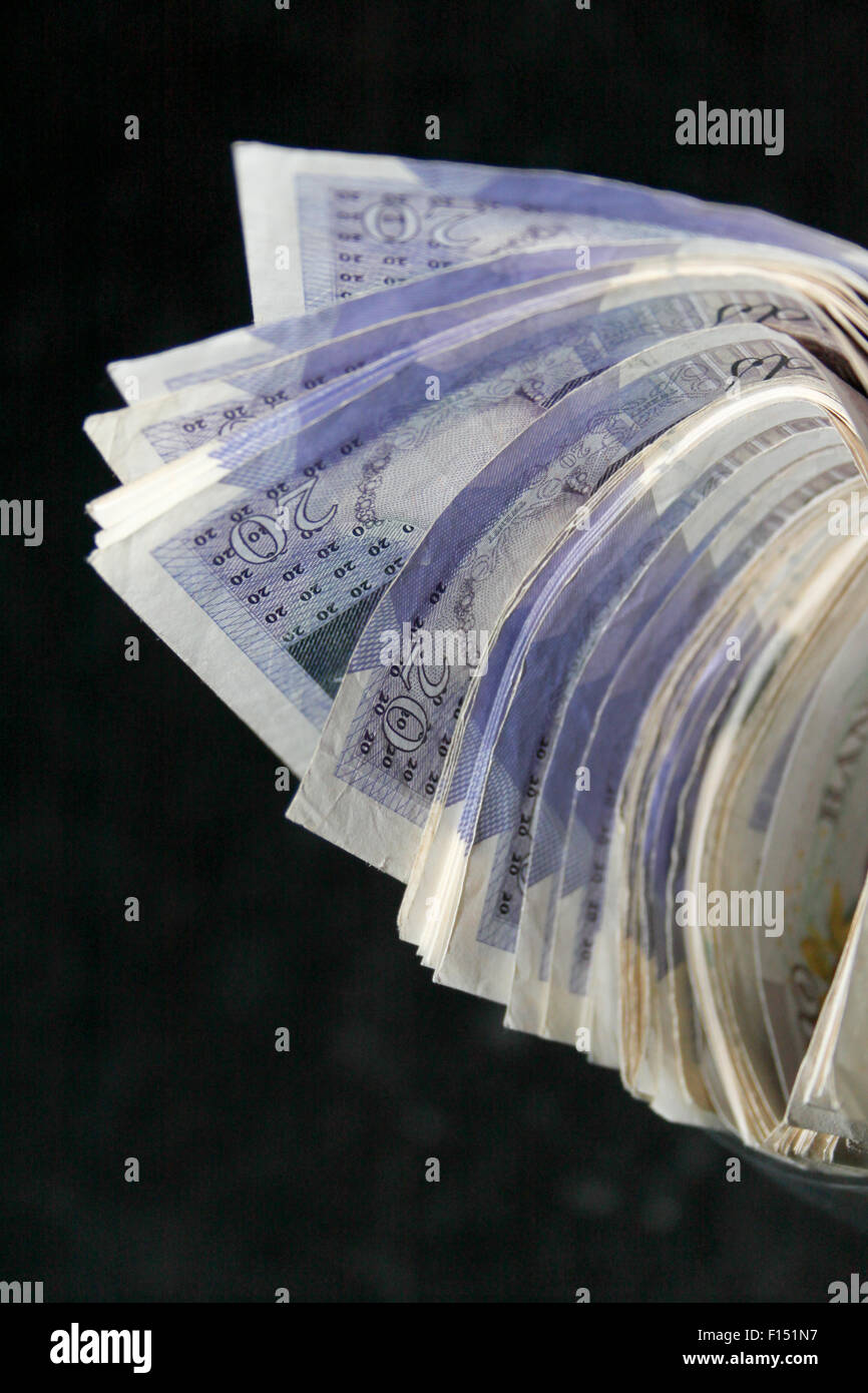 20 pound note hi-res stock photography and images - Alamy