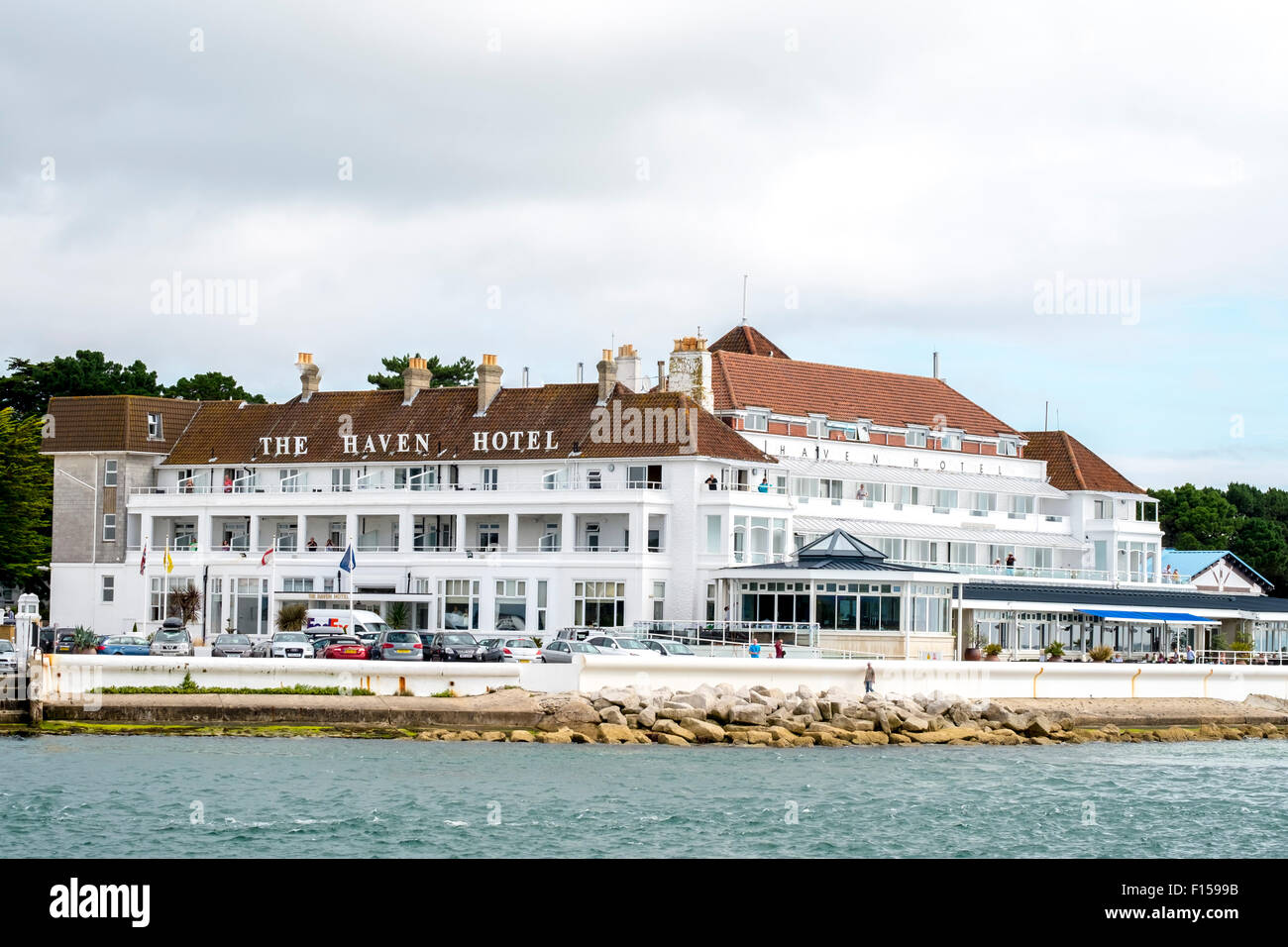 Sandbanks Hotel Stock Photos Sandbanks Hotel Stock Images Alamy sandbanks-hotel-stock-photos-sandbanks-hotel-stock-images-alamy