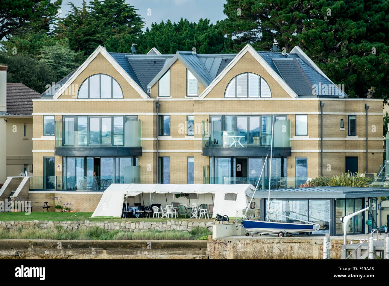 Luxury Homes Of The Rich And Famous On The Famous Sandbanks Dorset Uk Know Locally As Billionaire Row Stock Photo Alamy