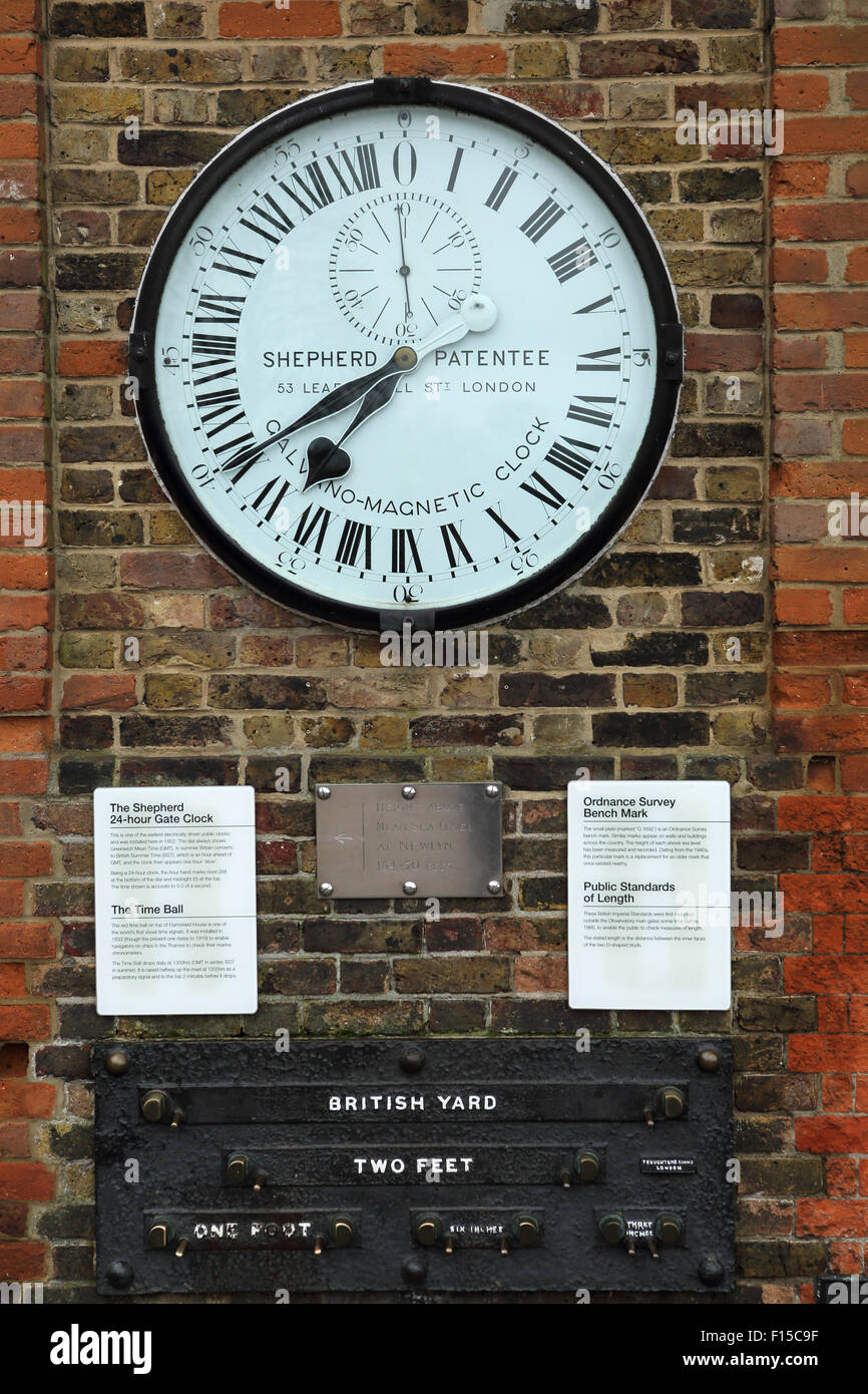 A clock on the Greenwich Meridian at the Royal Observatory in London, England. Stock Photo