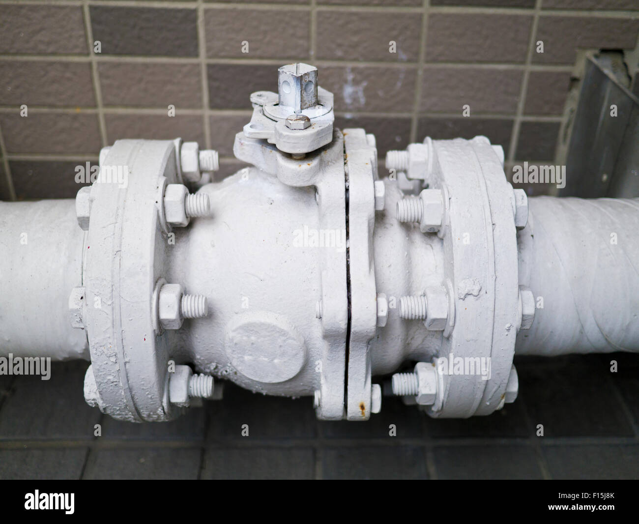 Connection pipe hires stock photography and images Alamy