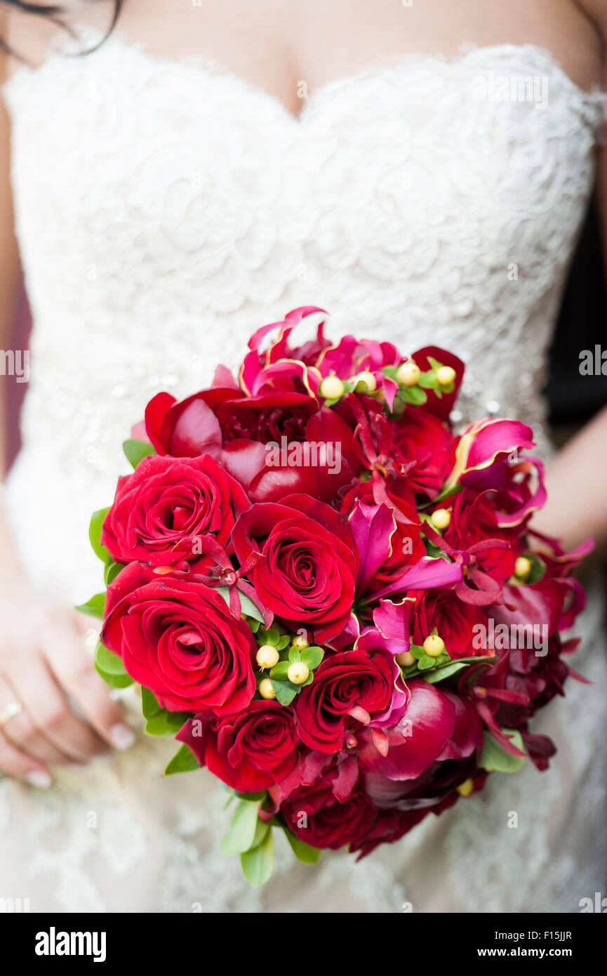 Close up bride hi-res stock photography and images - Alamy