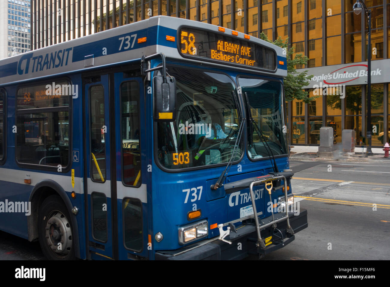 city bus in Hartford Ct Stock Photo - Alamy