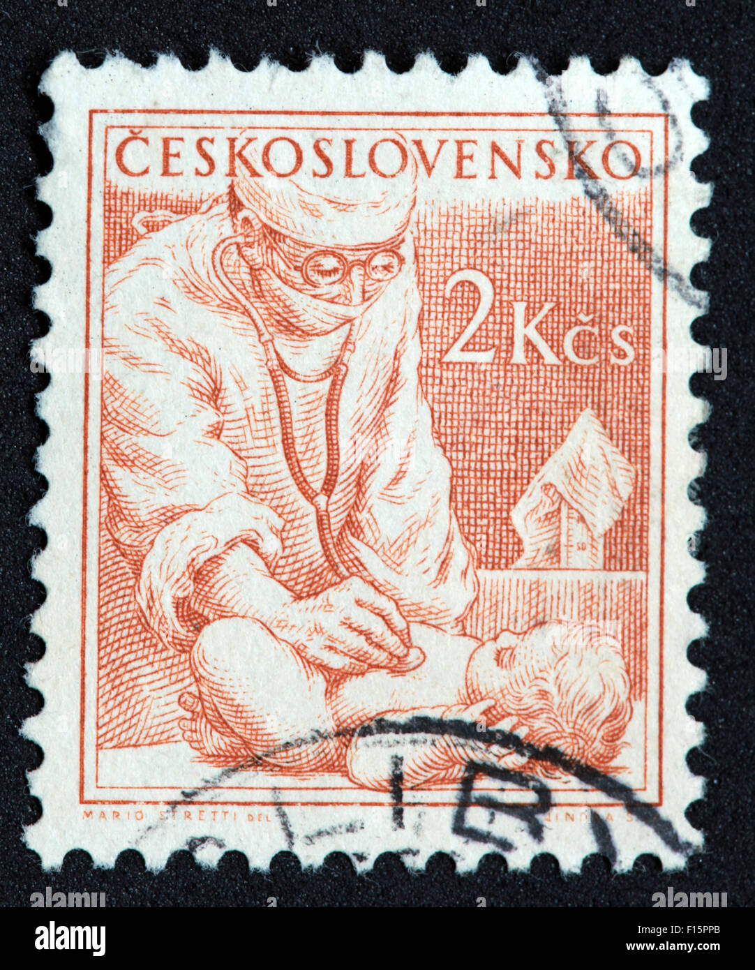 Ceskoslovensko Doctor examining examine baby infant Mario Stretti Del 2Kcs Stamp Stock Photo