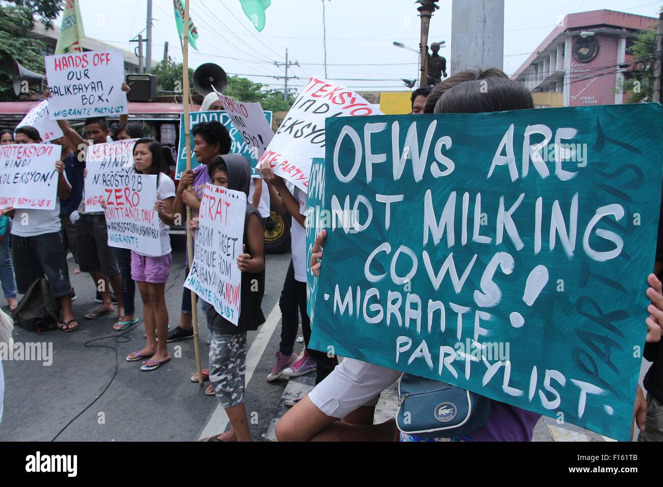 Manila, Philippines. 28th Aug, 2015. Migrante partylist and family of