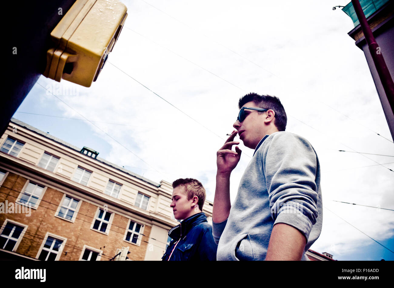 teen smokers chat room Best way to masturbate men