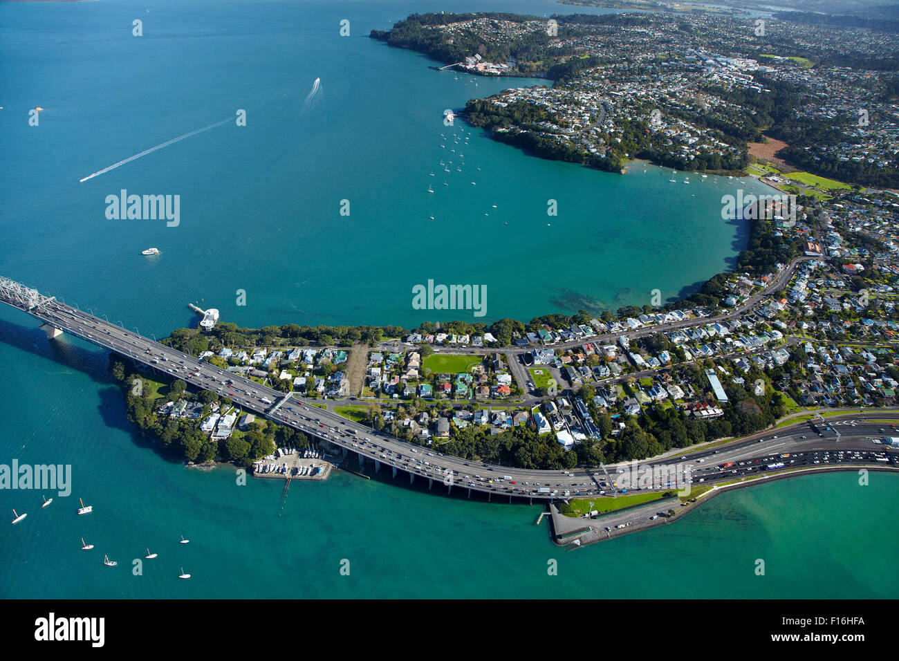 Northcote Point, Little Shoal Bay, Auckland Harbour Bridge approach