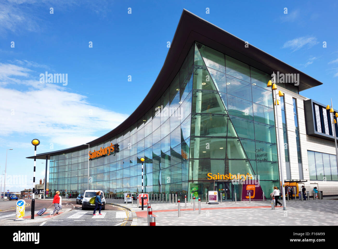 Dramatic new Sainsbury's supermarket in Blackpool, Lancashire Stock Photo