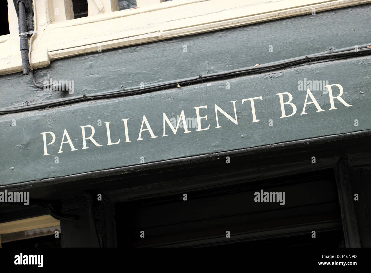 Parliament Bar sign at the George Inn near Borough Market in Southwark, South London England UK  Great Britain KATHY DEWITT Stock Photo