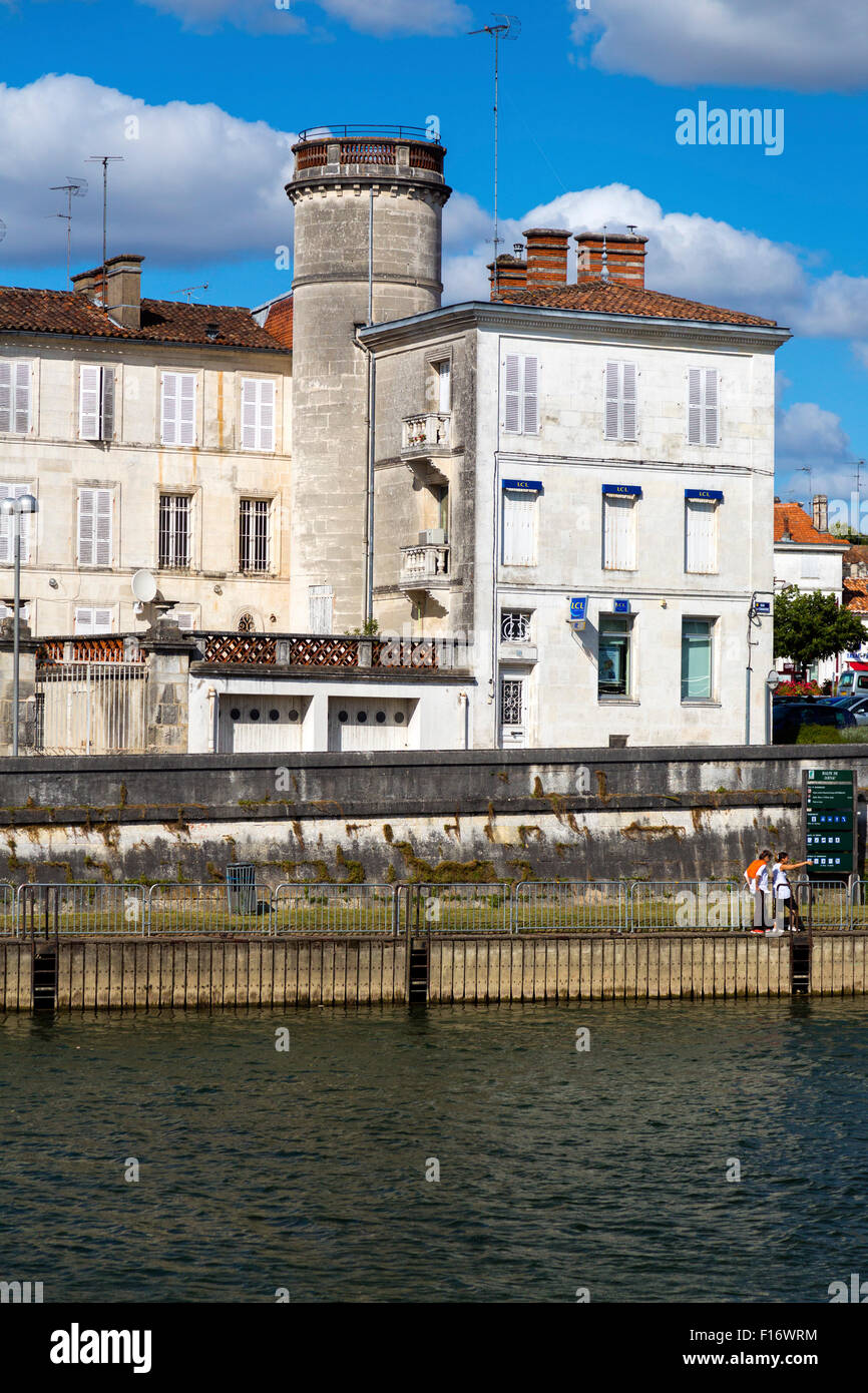 Charente riverside buildings, Jarnac, Poitou Charentes, south west France Stock Photo