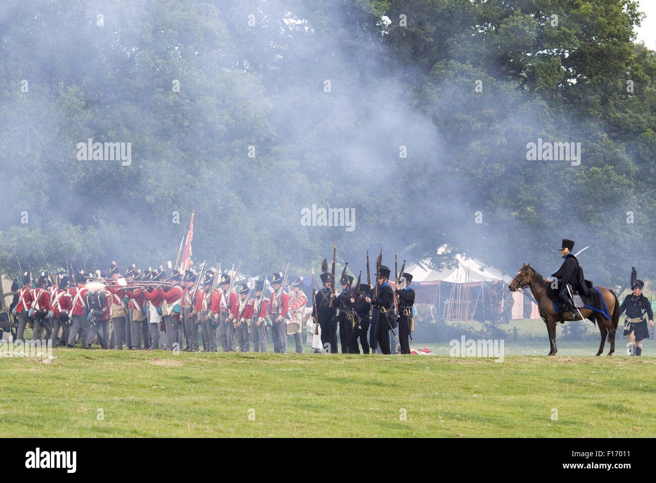 Reenactment of the 33rd Regiment foot soldiers in battle Stock Photo