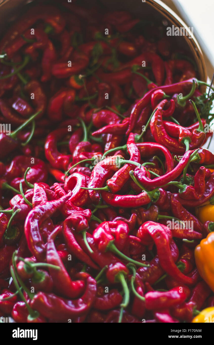 Sweet peppers at a farmers market Stock Photo - Alamy