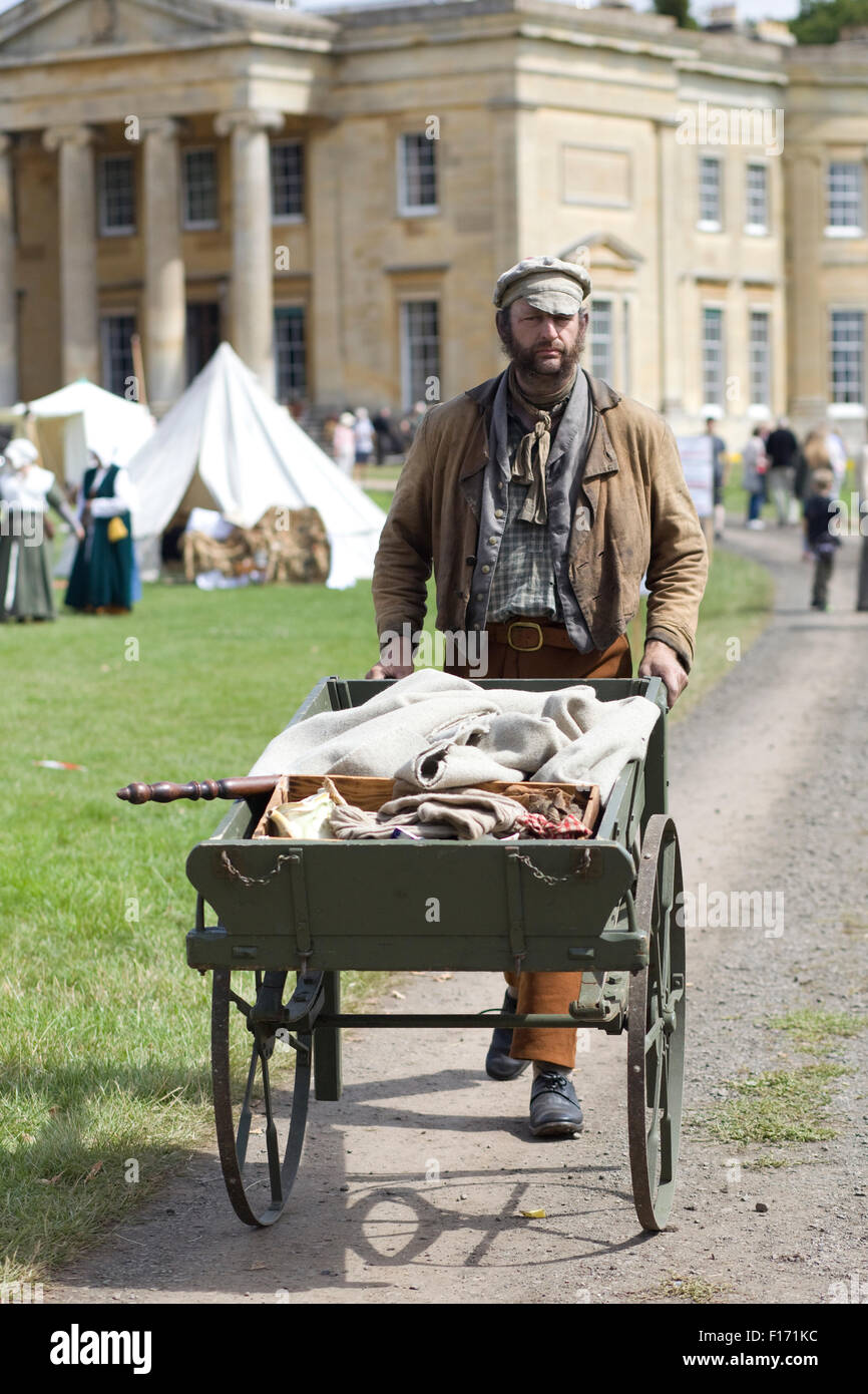 Rag and bone man in Victorian England Stock Photo - Alamy
