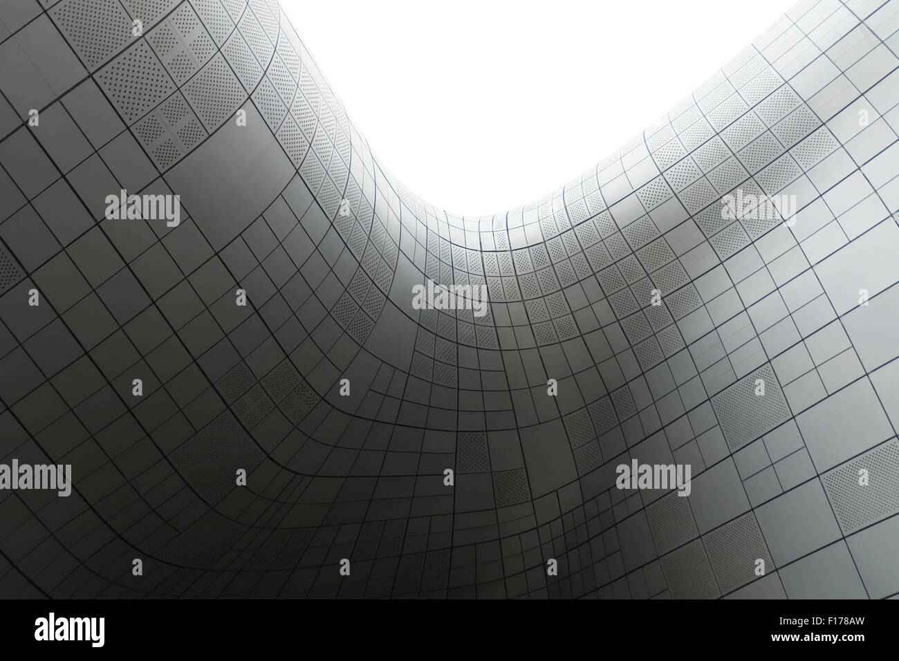 Detail of the metal cladding facade of the Dongdaemun Design Plaza, Seoul, South Korea Stock Photo