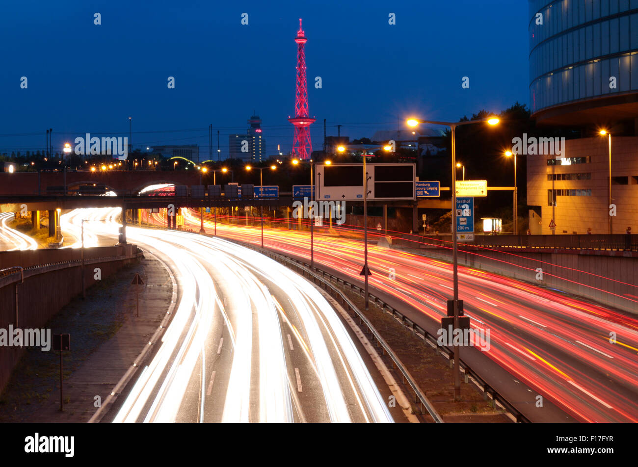 Verkehr auf der Stadtautobahn, Funkturm, Berlin. Stock Photo