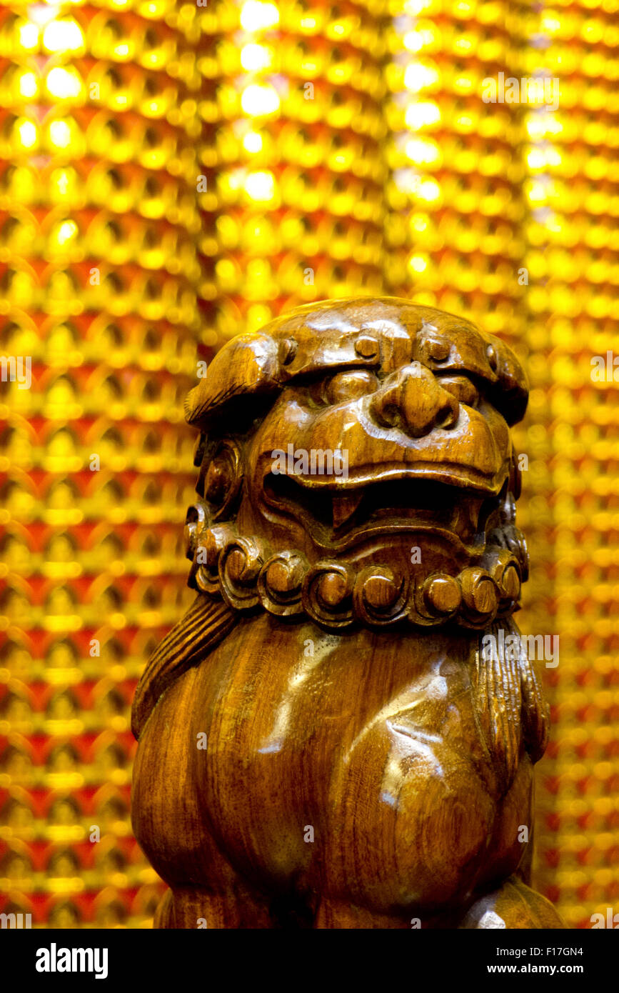 traditional chinese kirin statue in a temple Stock Photo Alamy