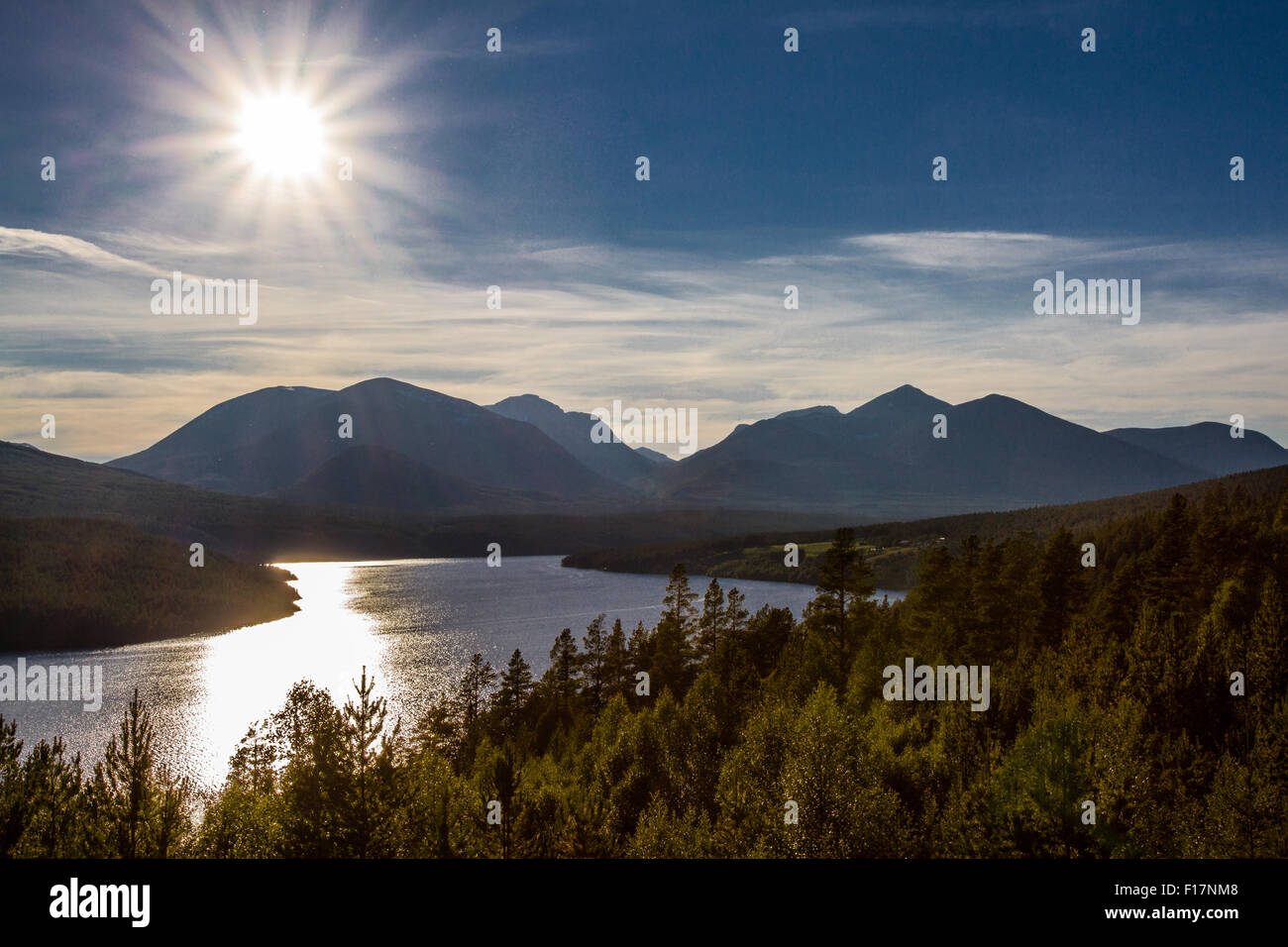Mount Rondane Sohlbergplassen viewpoint hi-res stock photography and images - Alamy