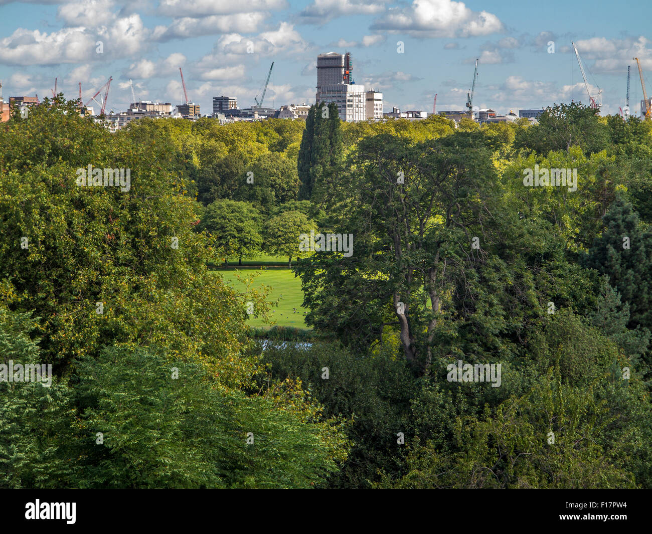 The gardens at Buckingham Palace seen from above Stock Photo