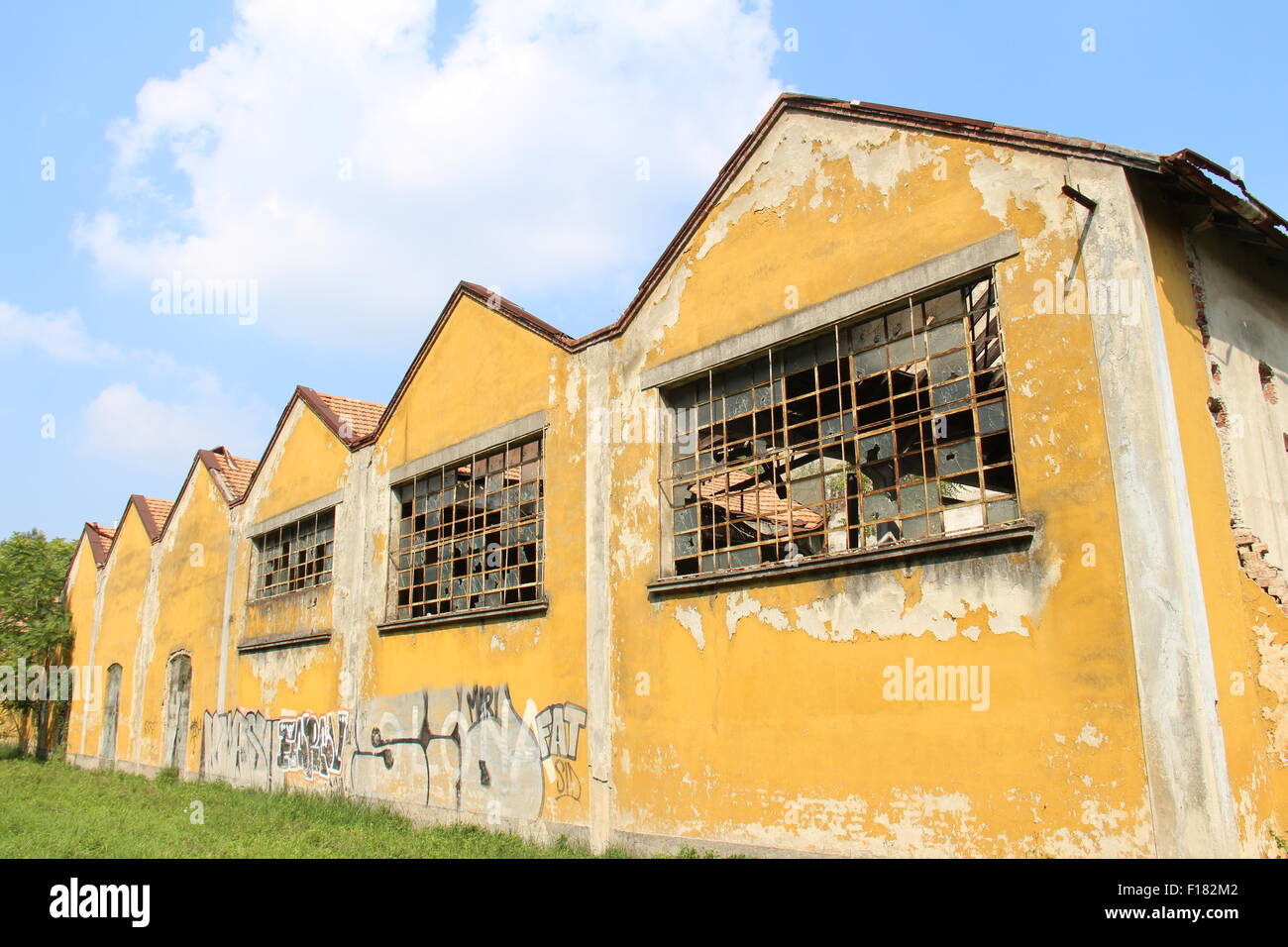 Construction industry, 60 70 years, abandoned to the crisis of large industrial groups Italy. Stock Photo
