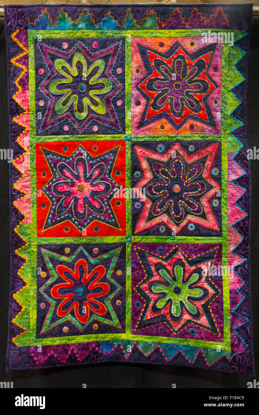 quilt show quilts Stock Photo Alamy
