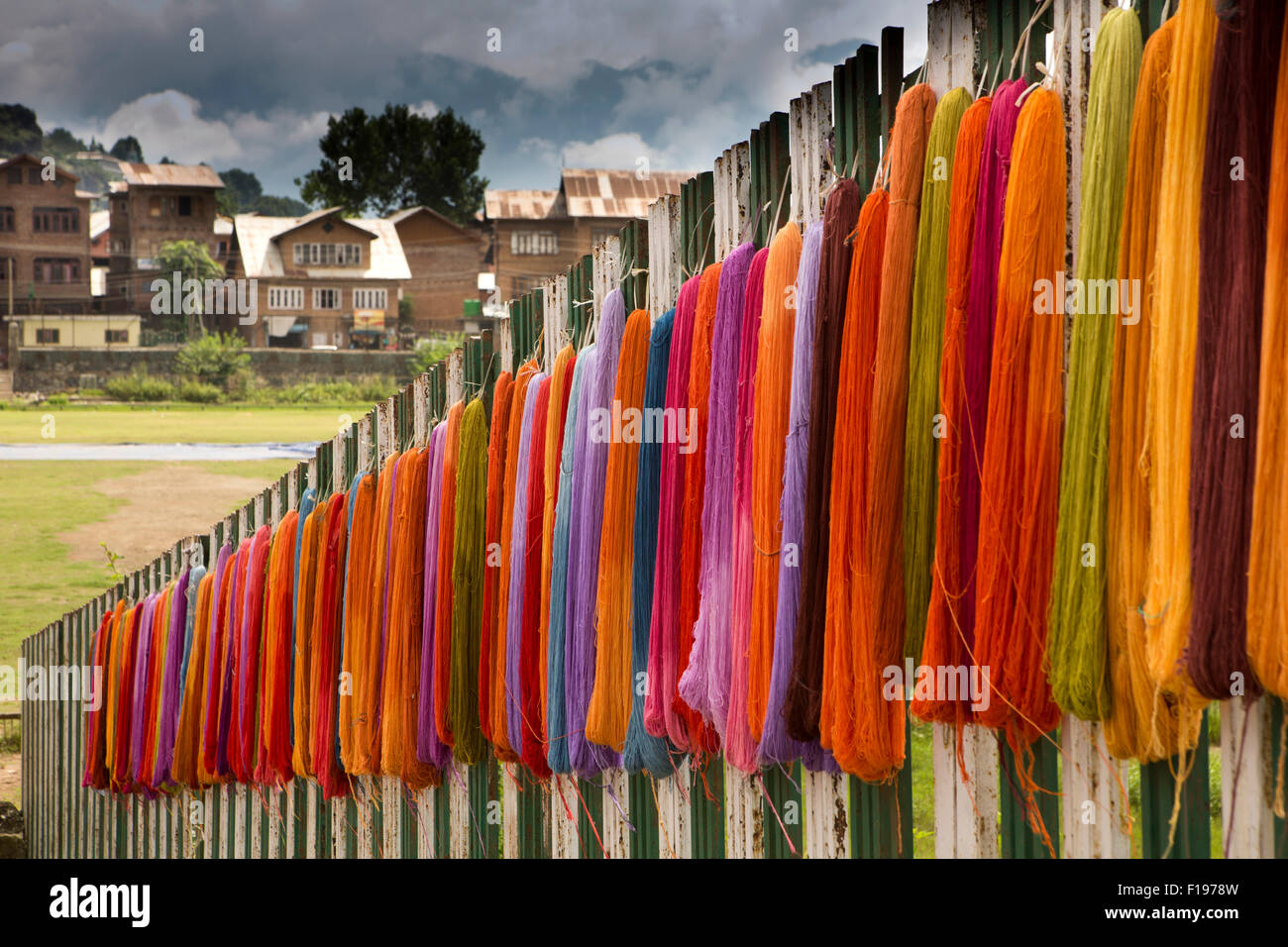 India, Jammu & Kashmir, Srinagar, Old City, crafts, dyed embroidery