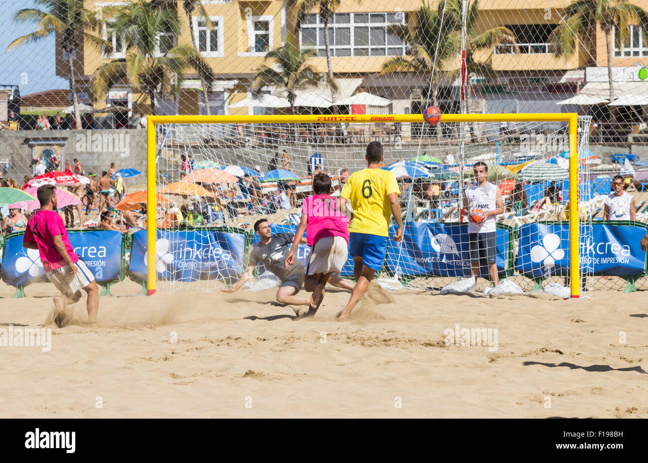 Beach football match hi-res stock photography and images - Alamy