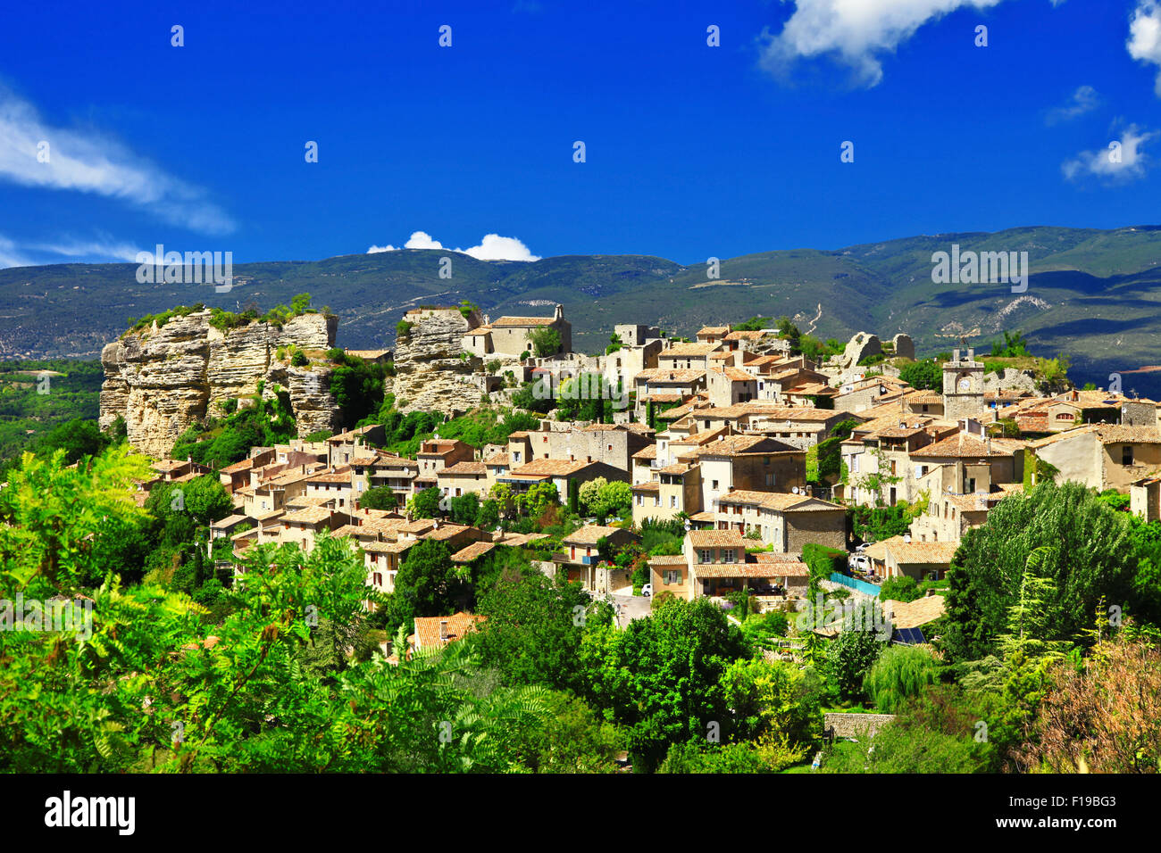 medieval beautifu villages of France - Saignon in Provence Stock Photo