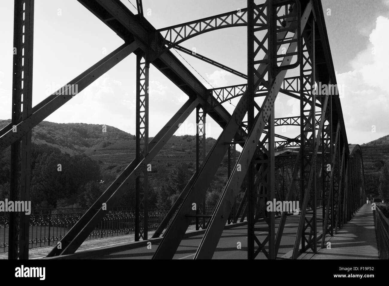 Monochrome view of Mauterne Bridge, which links Stein and Mautern an der Donau in Lower Austria Stock Photo