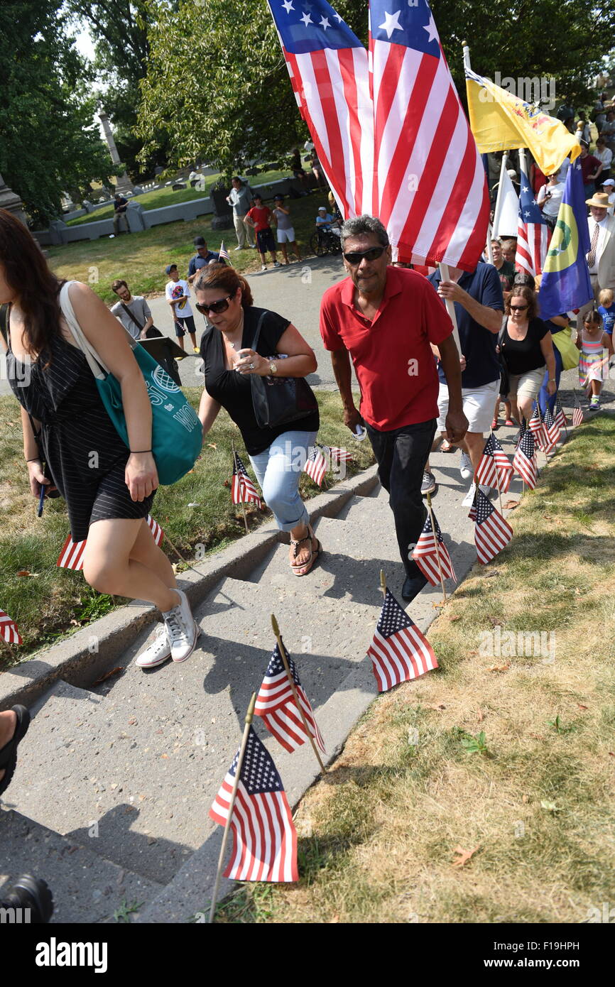 New York City, United States. 30th Aug, 2015. Spectators march final ...