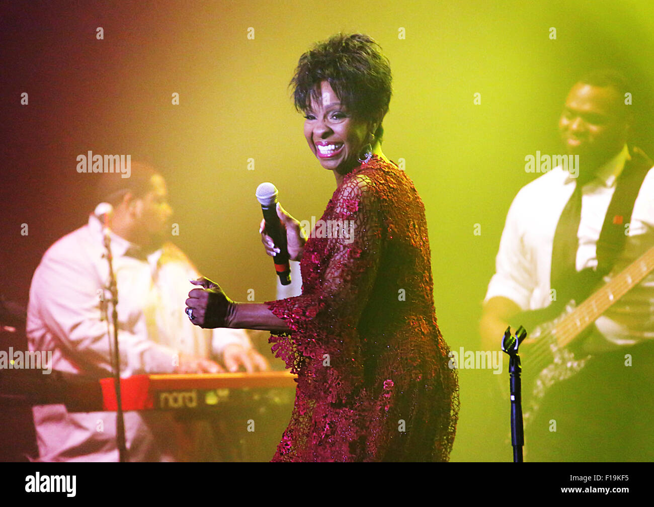 Gladys Knight Performing at Manchester O2 Apollo Featuring Gladys