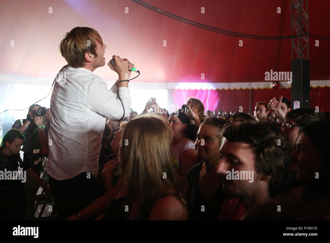 Leeds, Yorkshire UK. 30th August, 2015. No Devotion perform live on The Lock Up Stage at Leeds Festival 2015 Credit:  Simon Newbury/Alamy Live News Stock Photo
