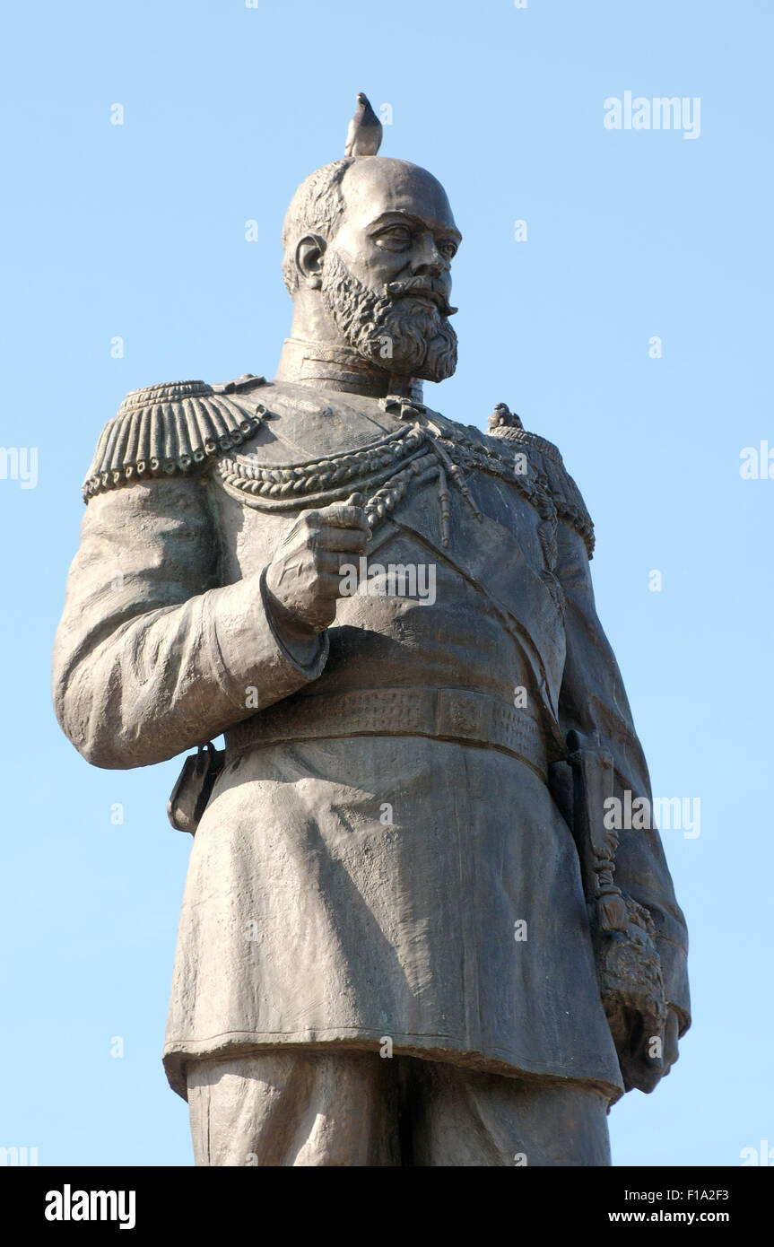 Irkutsk, Siberia, Russia. 26th Sep, 2009. Alexander III Emperor of Russia bronze monument in the historic city center. Irkutsk, Siberia, Russian Federation © Andrey Nekrasov/ZUMA Wire/ZUMAPRESS.com/Alamy Live News Stock Photo