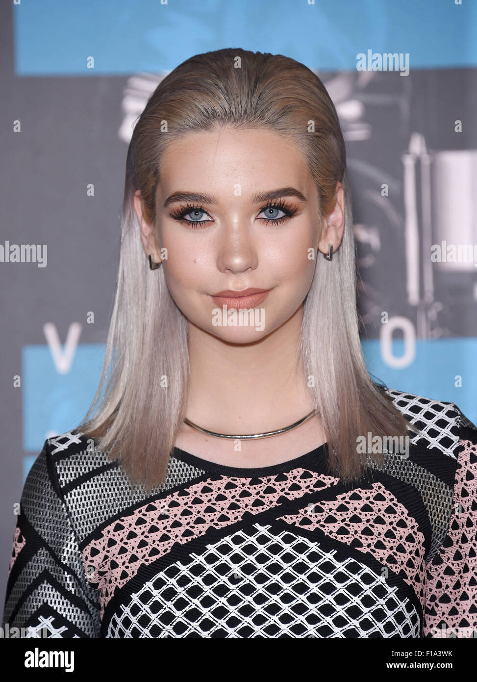 Los Angeles, California, USA. 30th Aug, 2015. Amanda Steele arrives for the  2015 MTV Video Music Awards at the Microsoft theater. Credit: Lisa  O'Connor/ZUMA Wire/Alamy Live News Stock Photo - Alamy