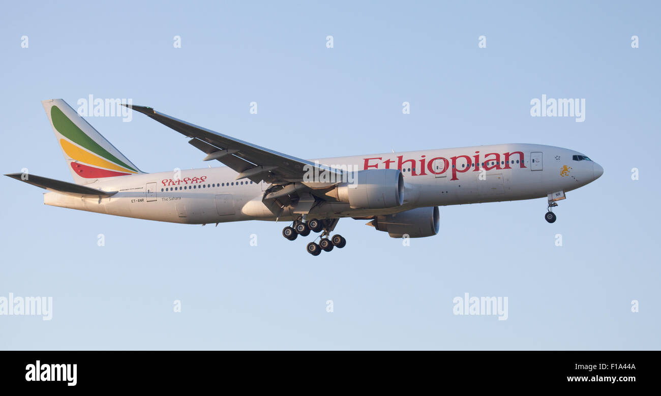 Ethiopian Airlines Boeing 777 ET-ANR  coming into land at London Heathrow Airport LHR Stock Photo