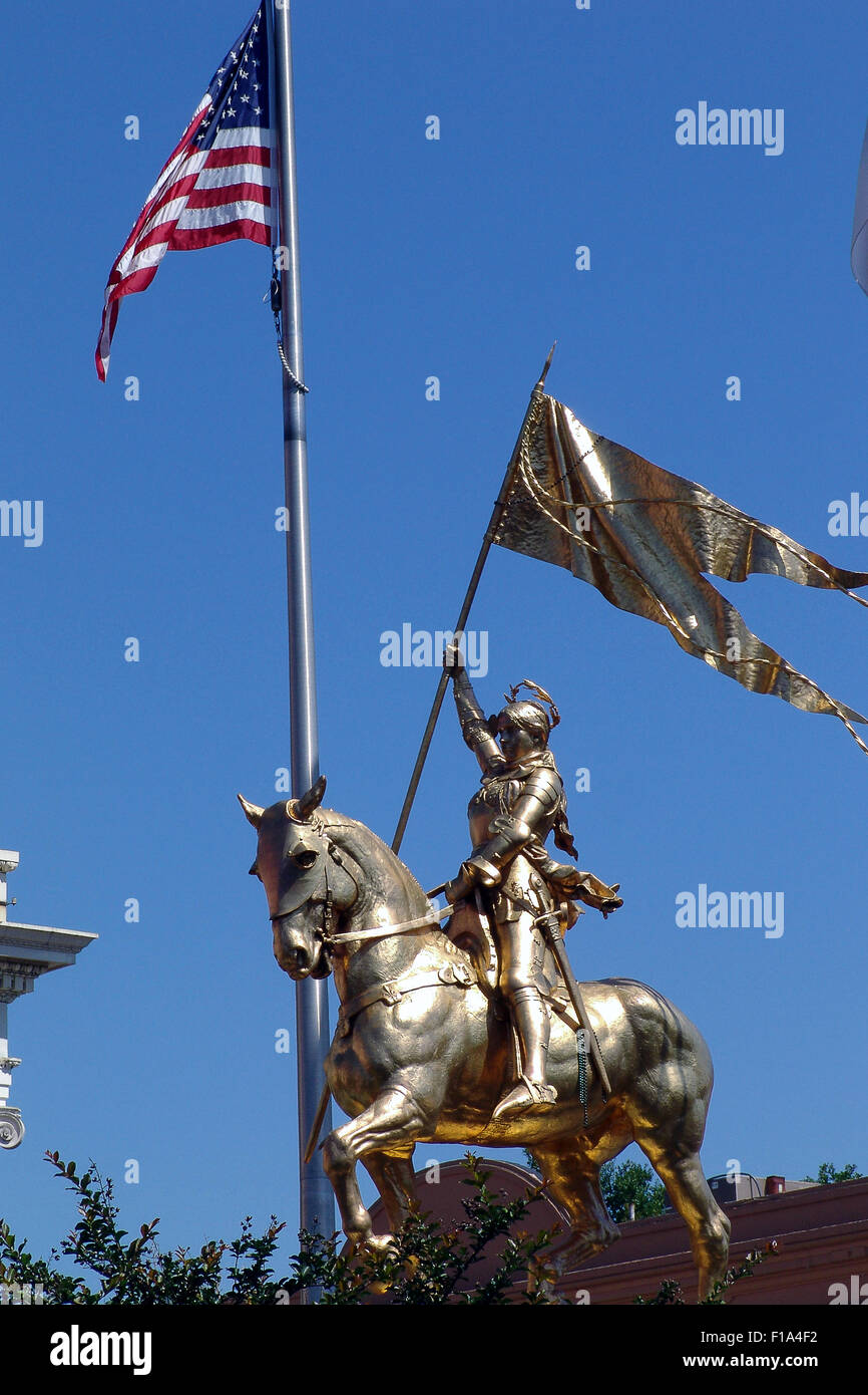 Usa Louisiana New Orleans Joan of Arc Monument Stock Photo - Alamy