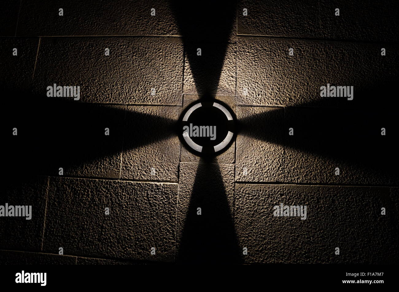 Street light in dark Stock Photo - Alamy