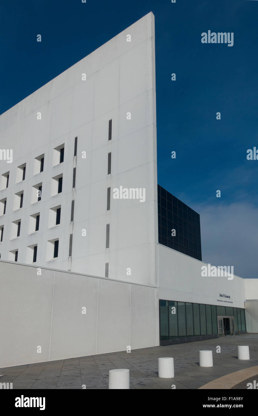 John F Kennedy presidential library and museum Stock Photo - Alamy