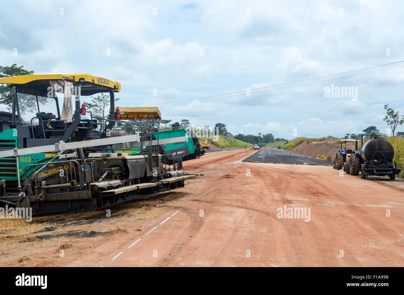 Construction of new roads in Ivory Coast, the new highway Yamoussoukro-Abidjan Stock Photo