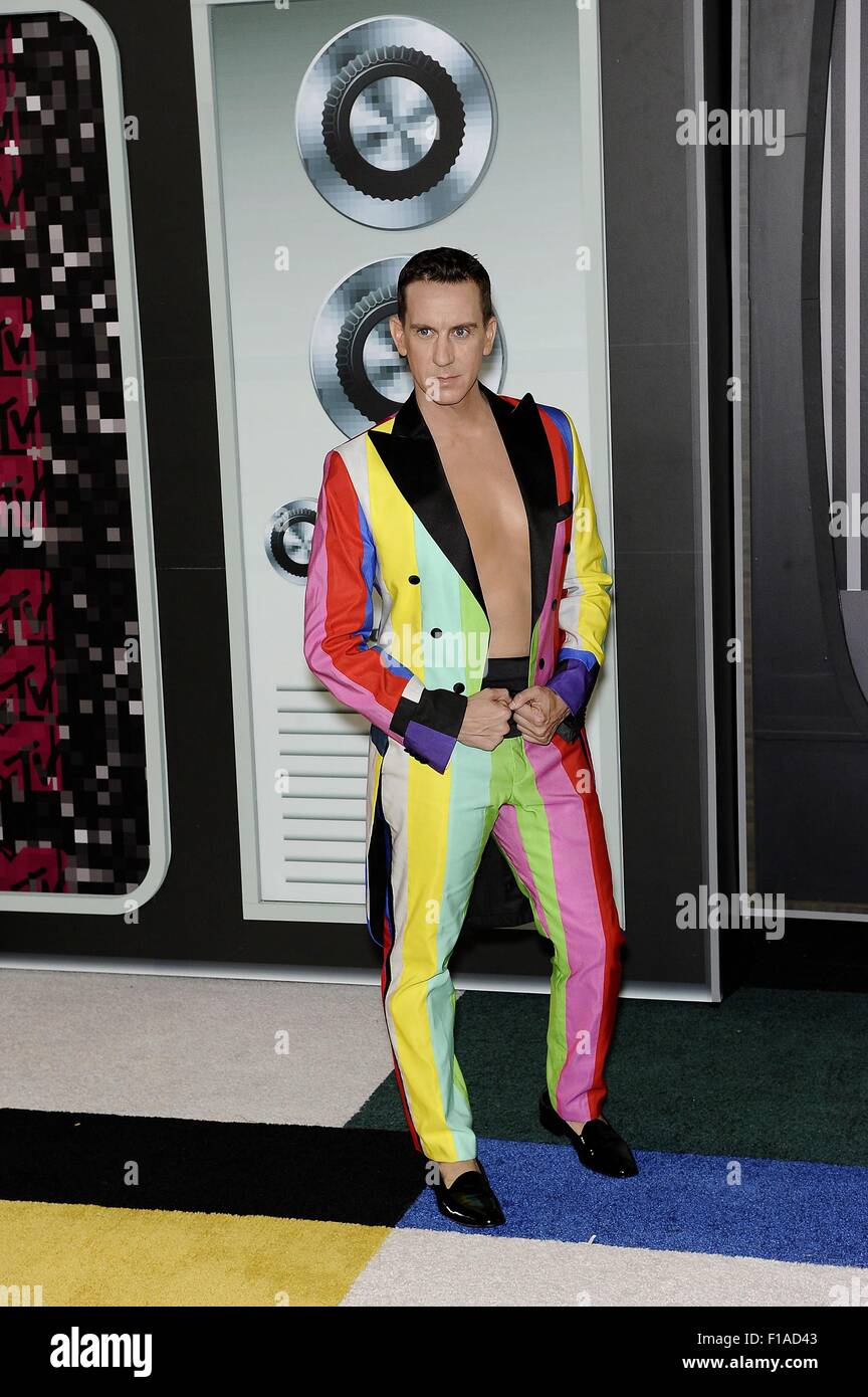 Jeremy Scott at arrivals for MTV Video Music Awards (VMA) 2015 - ARRIVALS  1, The Microsoft Theater (
