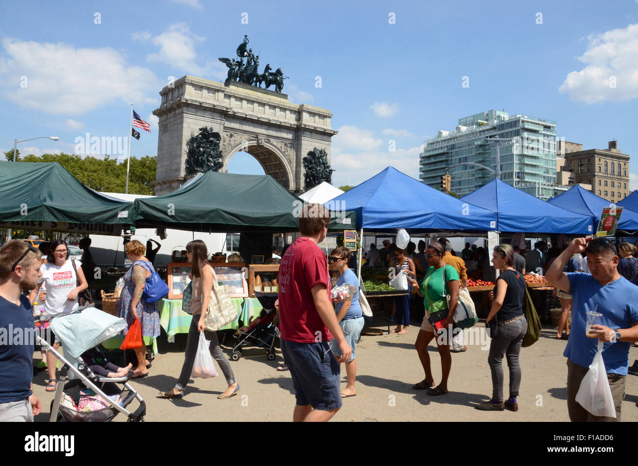 Framer market at Grand Army Plaza in Brooklyn, New York Stock Photo Alamy