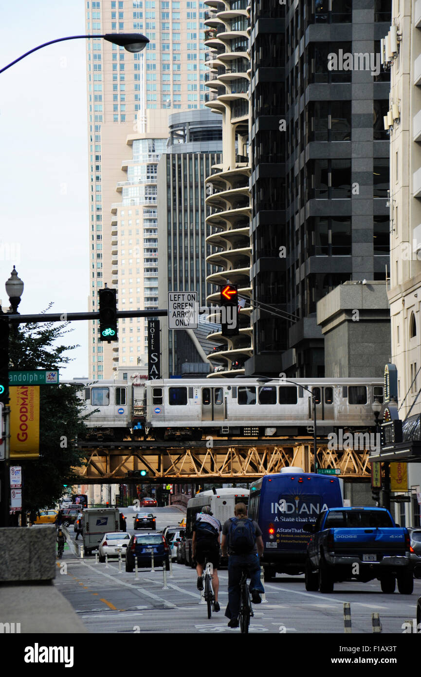 The CTA "El Train" elevated subway train traveling down Wabash Avenue in Chicago, Illinois Stock Photo