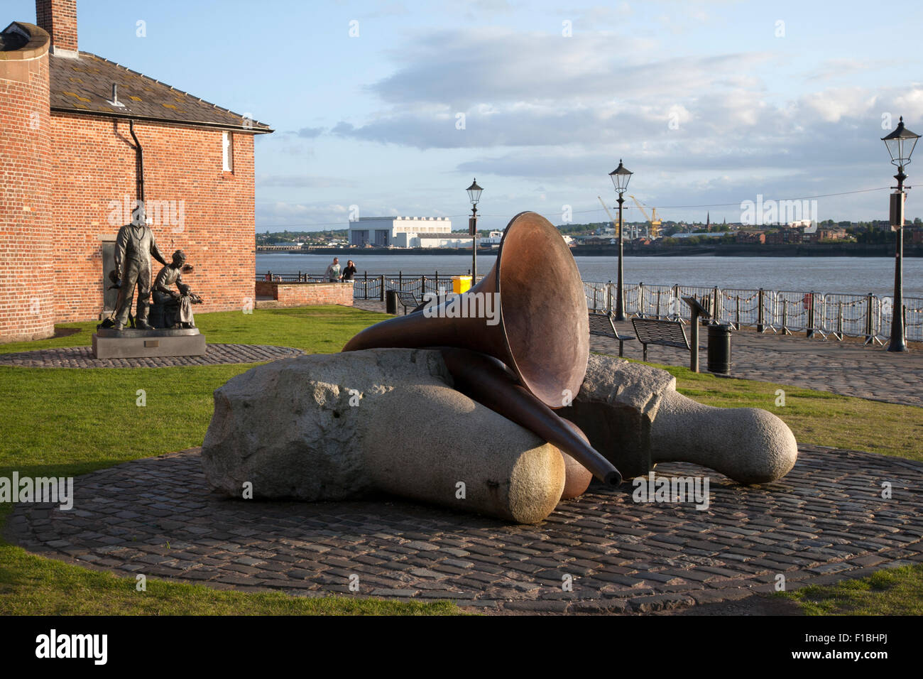 Sculptures outside Tate Museum, Albert Docks, Liverpool, England, UK