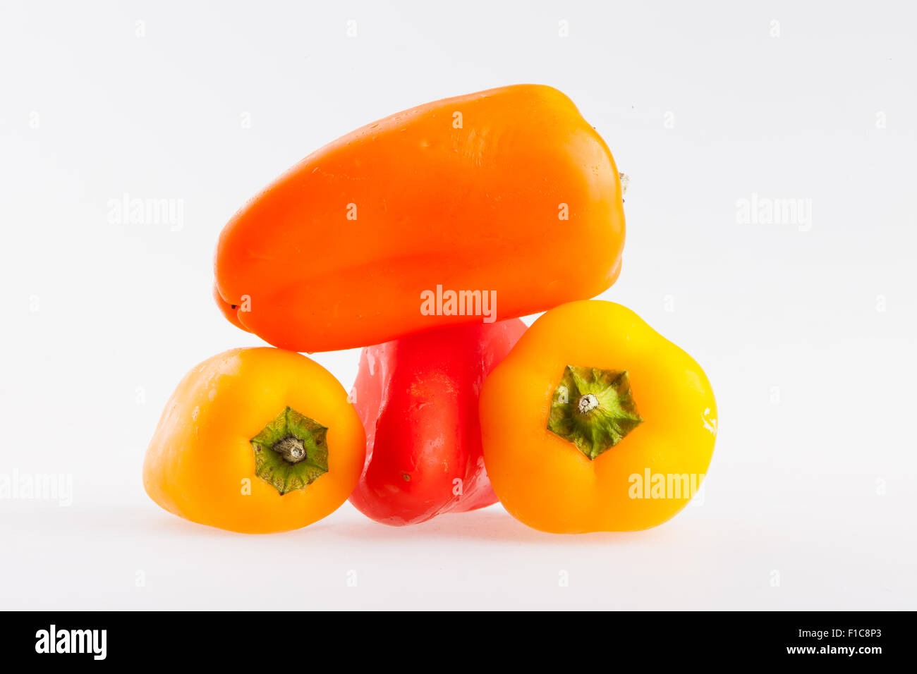 Red orange yellow peppers hi-res stock photography and images - Alamy