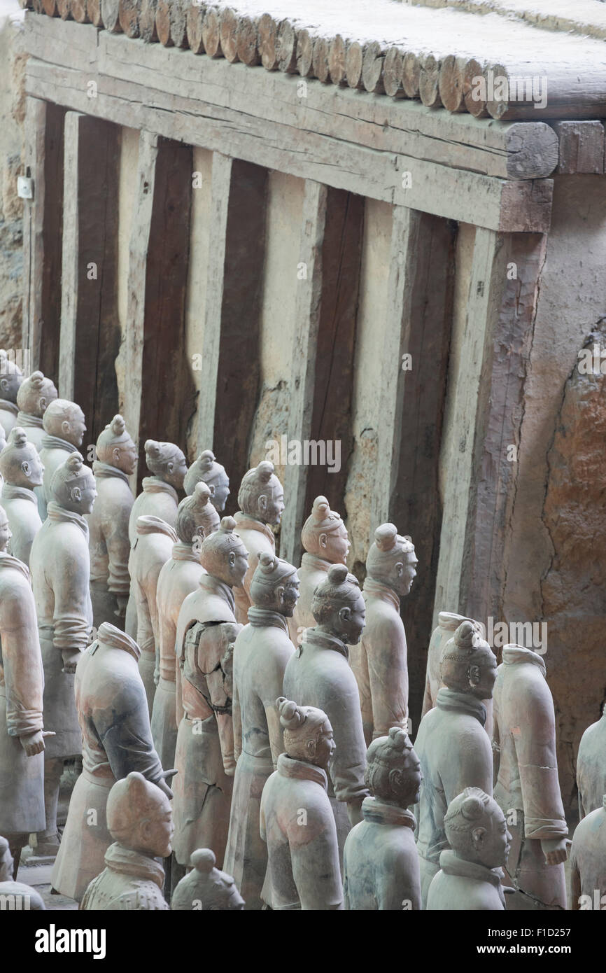Terracotta warriors depicting the armies of Qin Shi Huang, the first ...